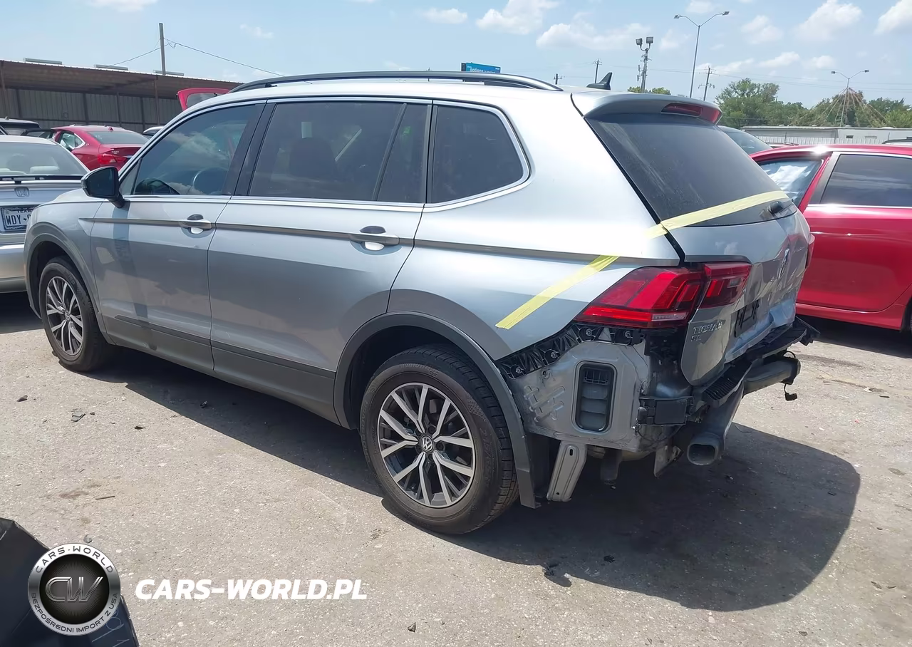 2019 Volkswagen Tiguan 2.0T Se-2.0T Sel-2.0T Sel R-Line-2.0T Sel R-Line Black VIN:3VV3B7AX7KM163726 - 3