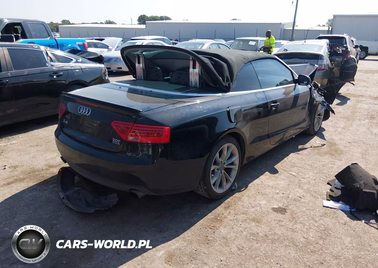 2014 Audi A5 2.0T Premium VIN:WAUCFAFH2EN002452 - 4