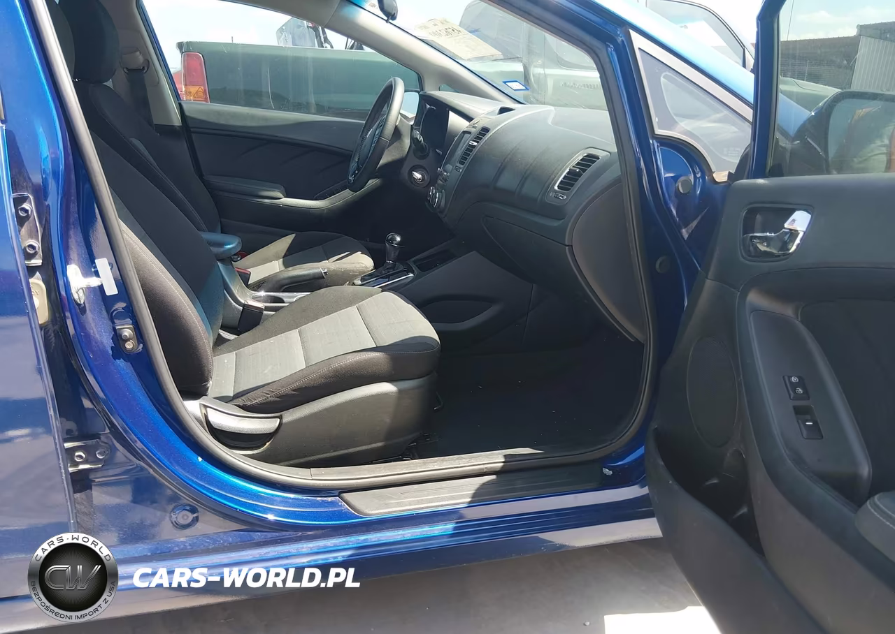 2017 Kia Forte S VIN:3KPFL4A70HE144266 - 5