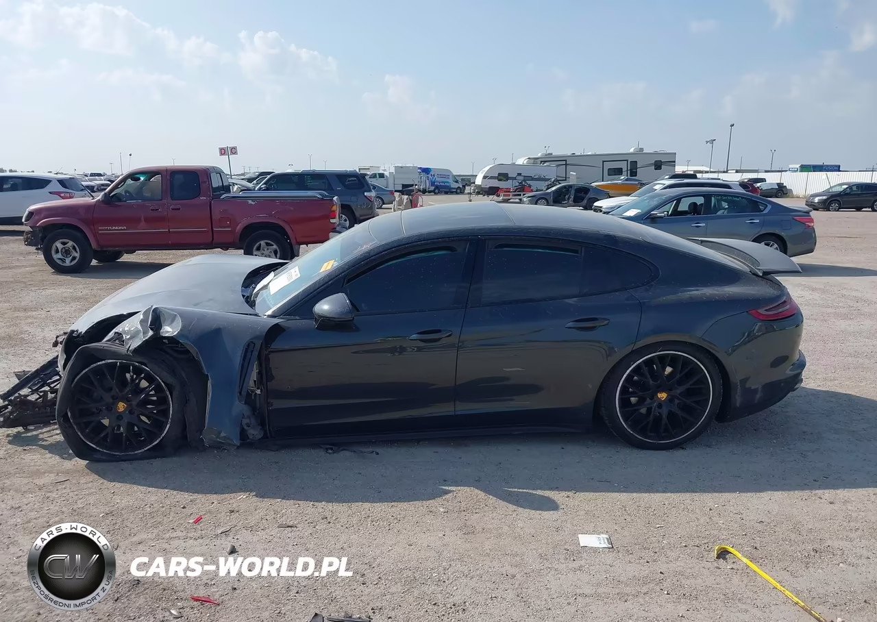 2017 Porsche Panamera 4S VIN:WP0AB2A71HL122298 - 13