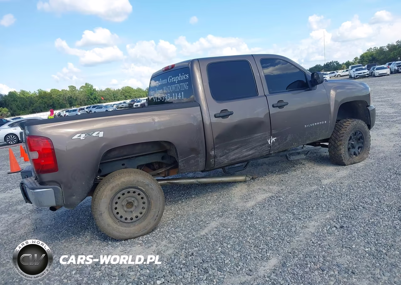 2008 Chevrolet Silverado K1500 VIN:2GCEK13J581281805 - 4