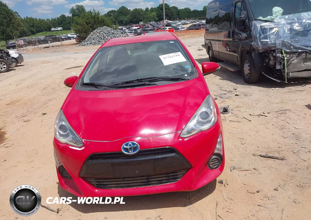 2015 Toyota Prius C Two VIN:JTDKDTB3XF1102592 - 12