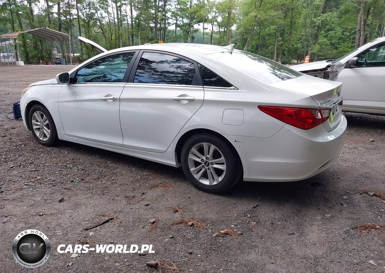 2011 Hyundai Sonata Gls VIN:5NPEB4AC2BH066555 - 3