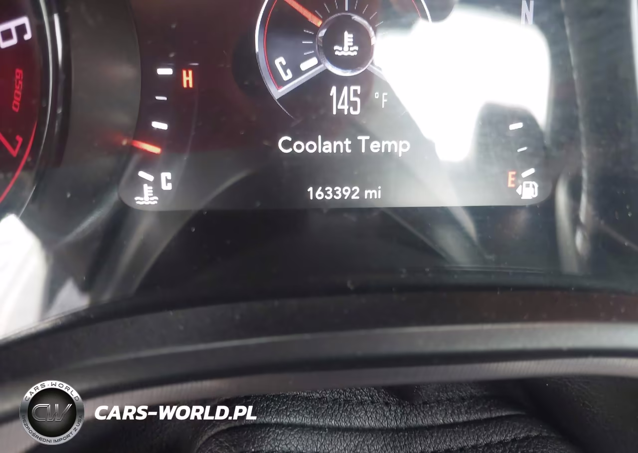 2020 Dodge Challenger Sxt VIN:2C3CDZAG8LH134017 - 16