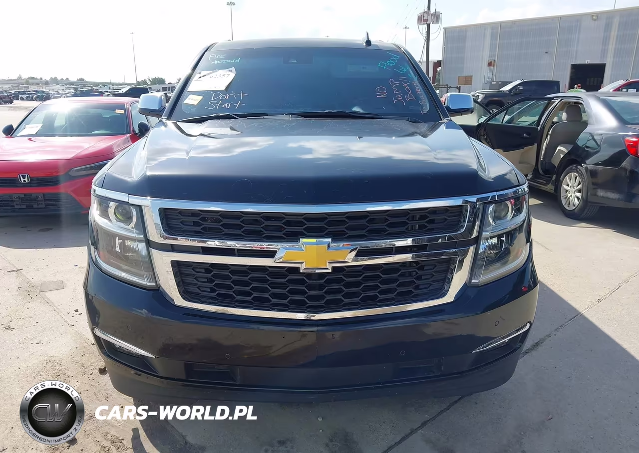 2018 Chevrolet Suburban Premier VIN:1GNSKJKC5JR251150 - 6