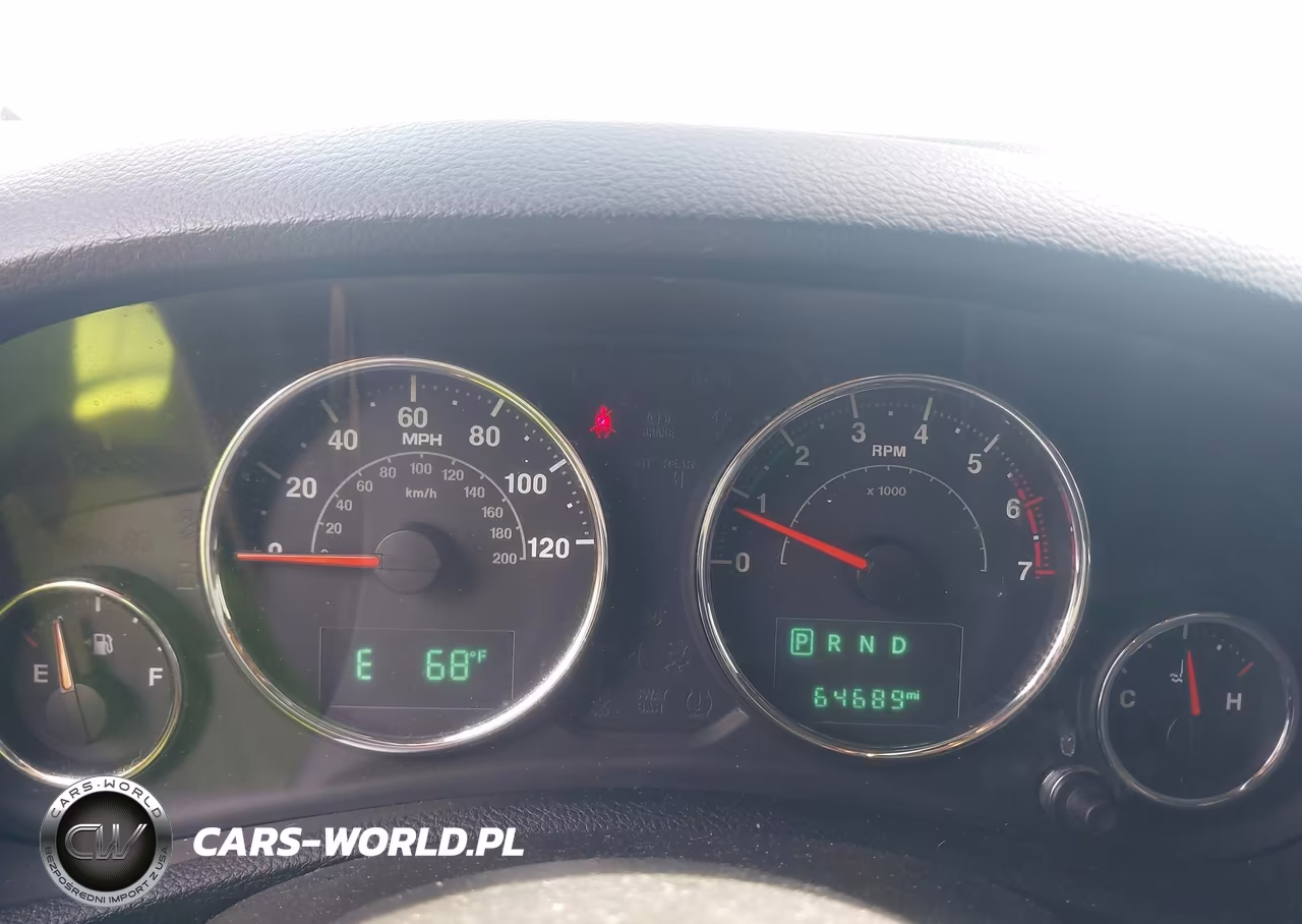 2018 Jeep Wrangler Jk Unlimited Sahara VIN:1C4HJWEG9JL801731 - 7