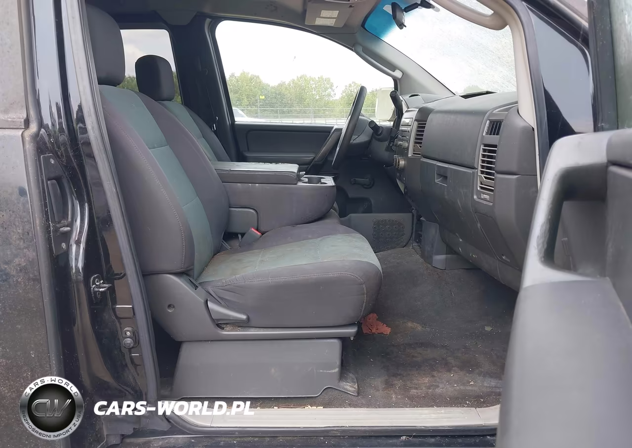 2004 Nissan Titan Xe VIN:1N6AA06A04N525826 - 5