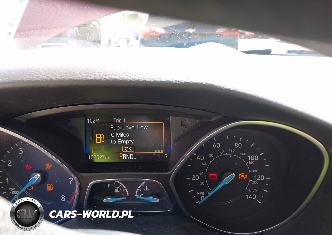 2016 Ford Focus Se VIN:1FADP3K28GL274882 - 7