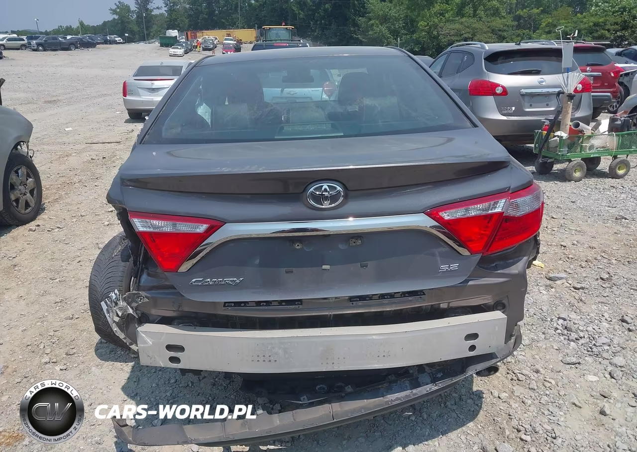 2017 Toyota Camry Se VIN:4T1BF1FKXHU387842 - 16