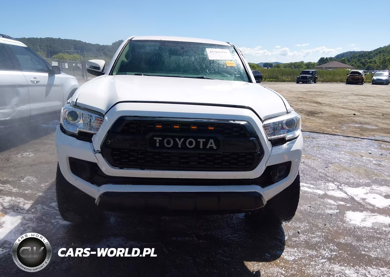 2017 Toyota Tacoma Sr V6 VIN:3TMCZ5AN1HM080573 - 13