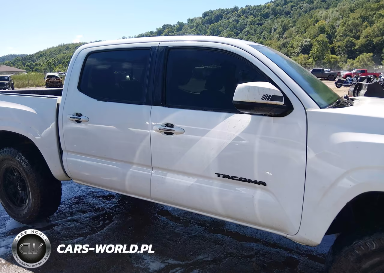 2017 Toyota Tacoma Sr V6 VIN:3TMCZ5AN1HM080573 - 14