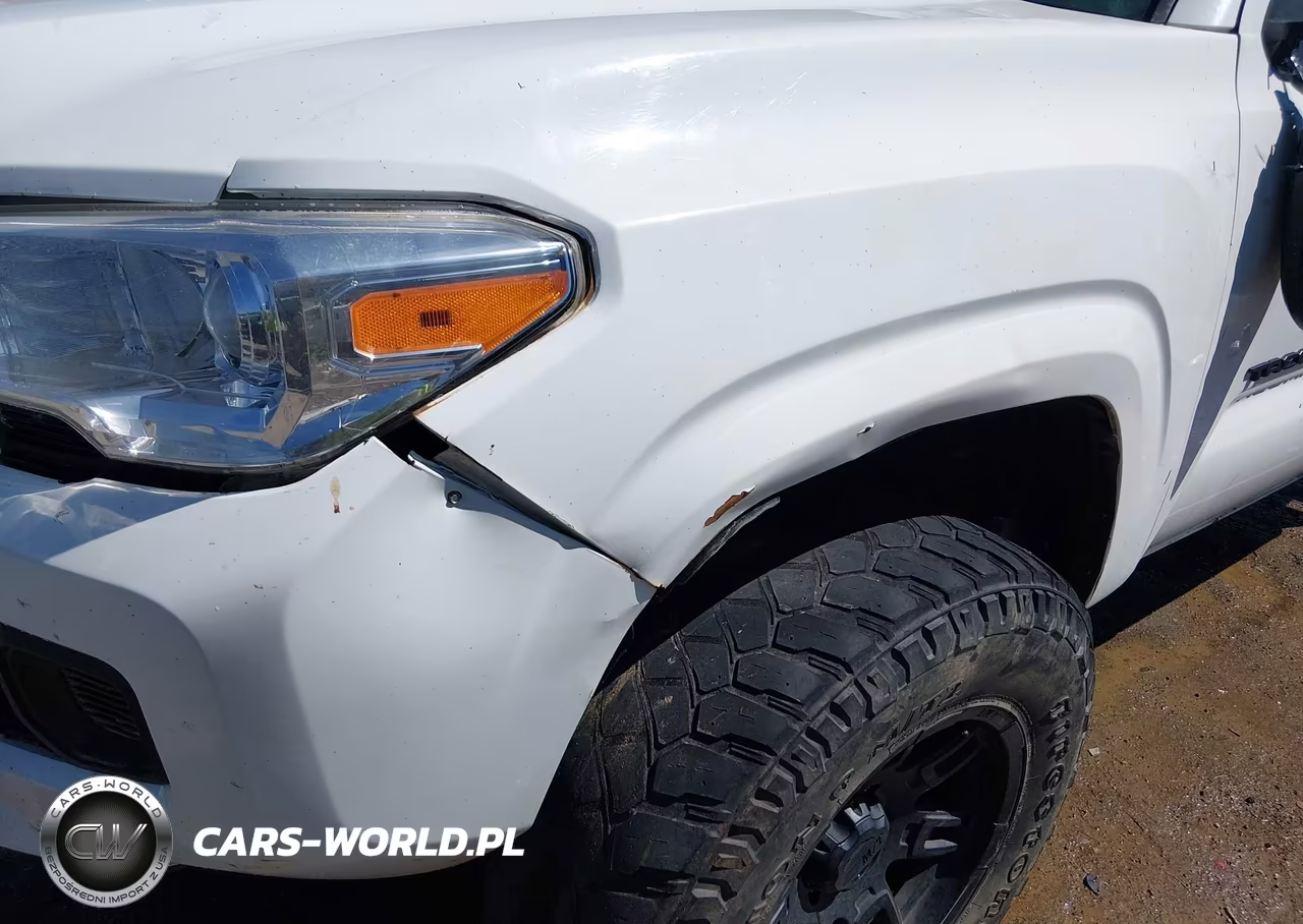 2017 Toyota Tacoma Sr V6 VIN:3TMCZ5AN1HM080573 - 20