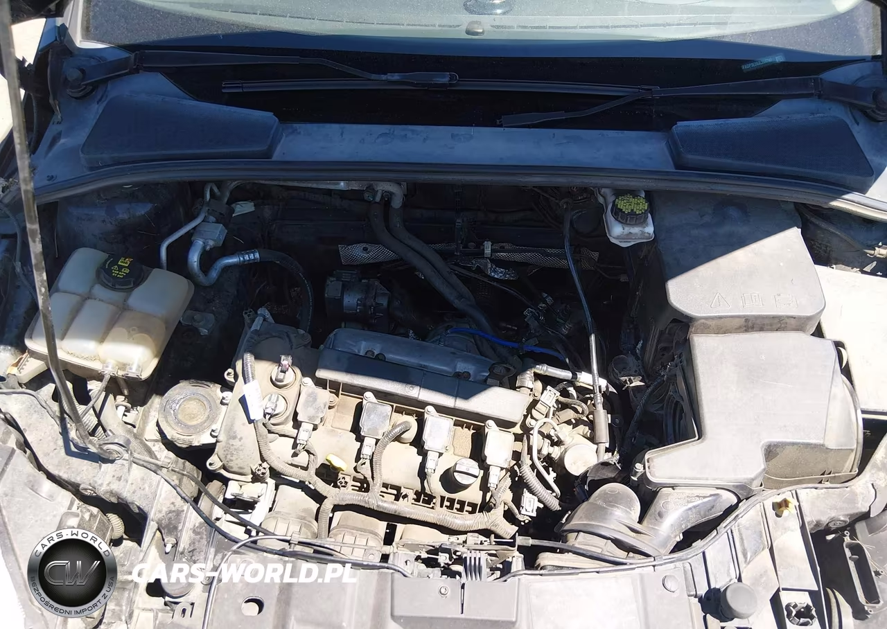 2018 Ford Focus S VIN:1FADP3E20JL204747 - 10