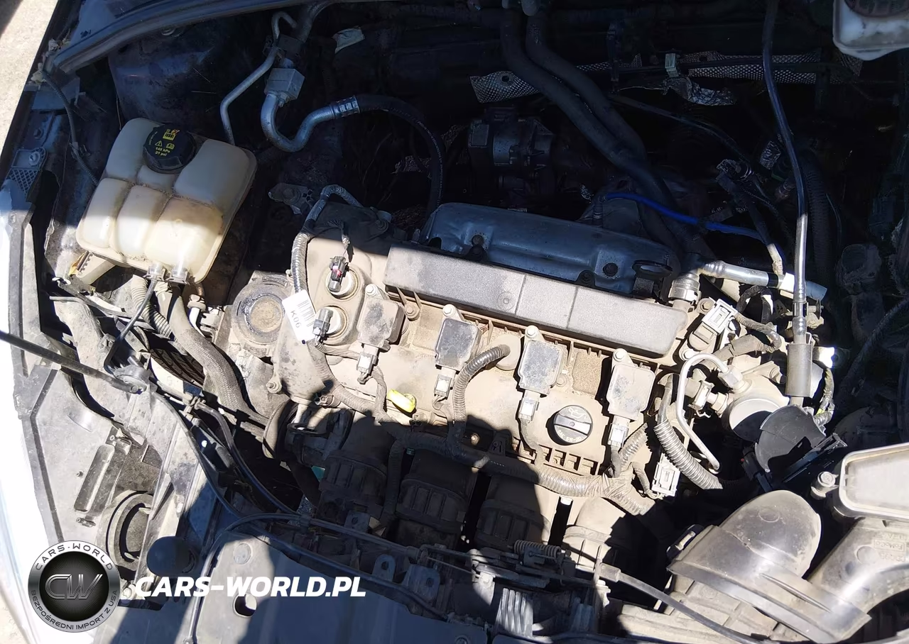 2018 Ford Focus S VIN:1FADP3E20JL204747 - 6