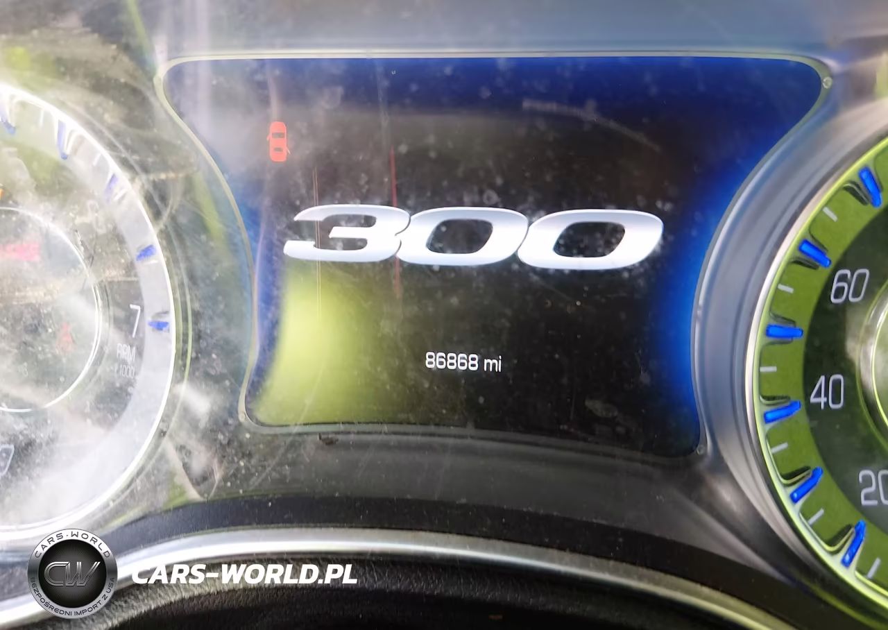 2020 Chrysler 300 Limited VIN:2C3CCAEGXLH103009 - 7