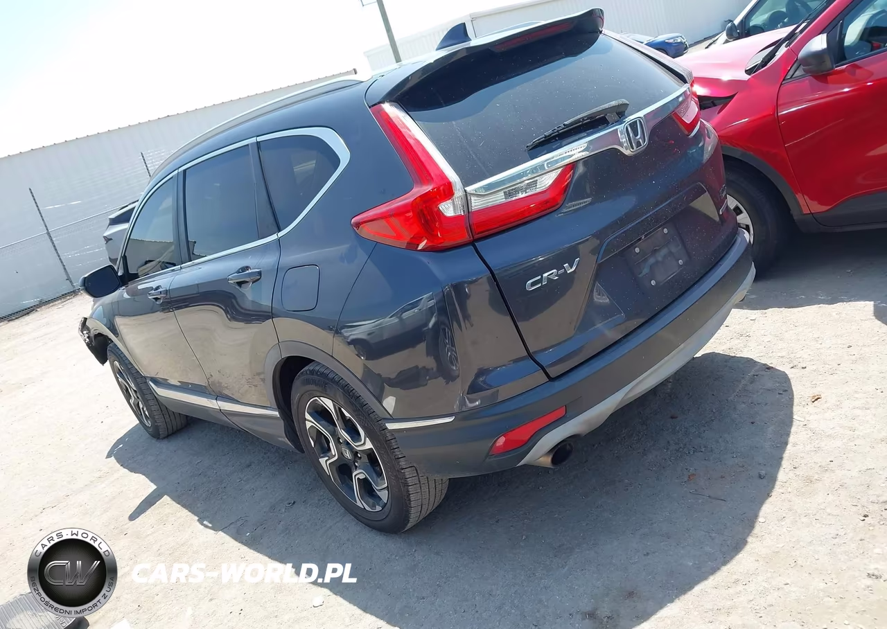 2018 Honda Cr-V Touring VIN:7FARW1H92JE042823 - 3