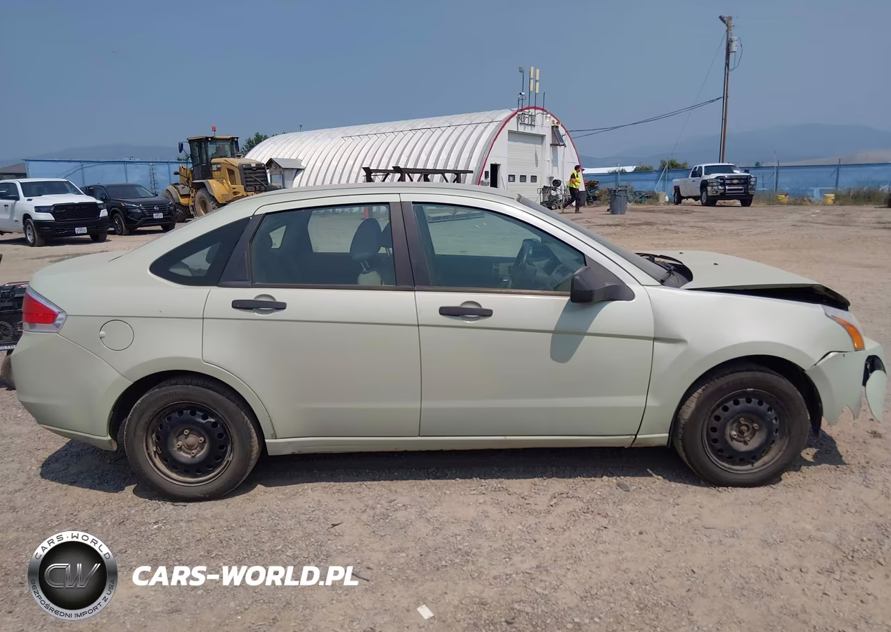 2010 Ford Focus S VIN:1FAHP3EN1AW153088 - 14