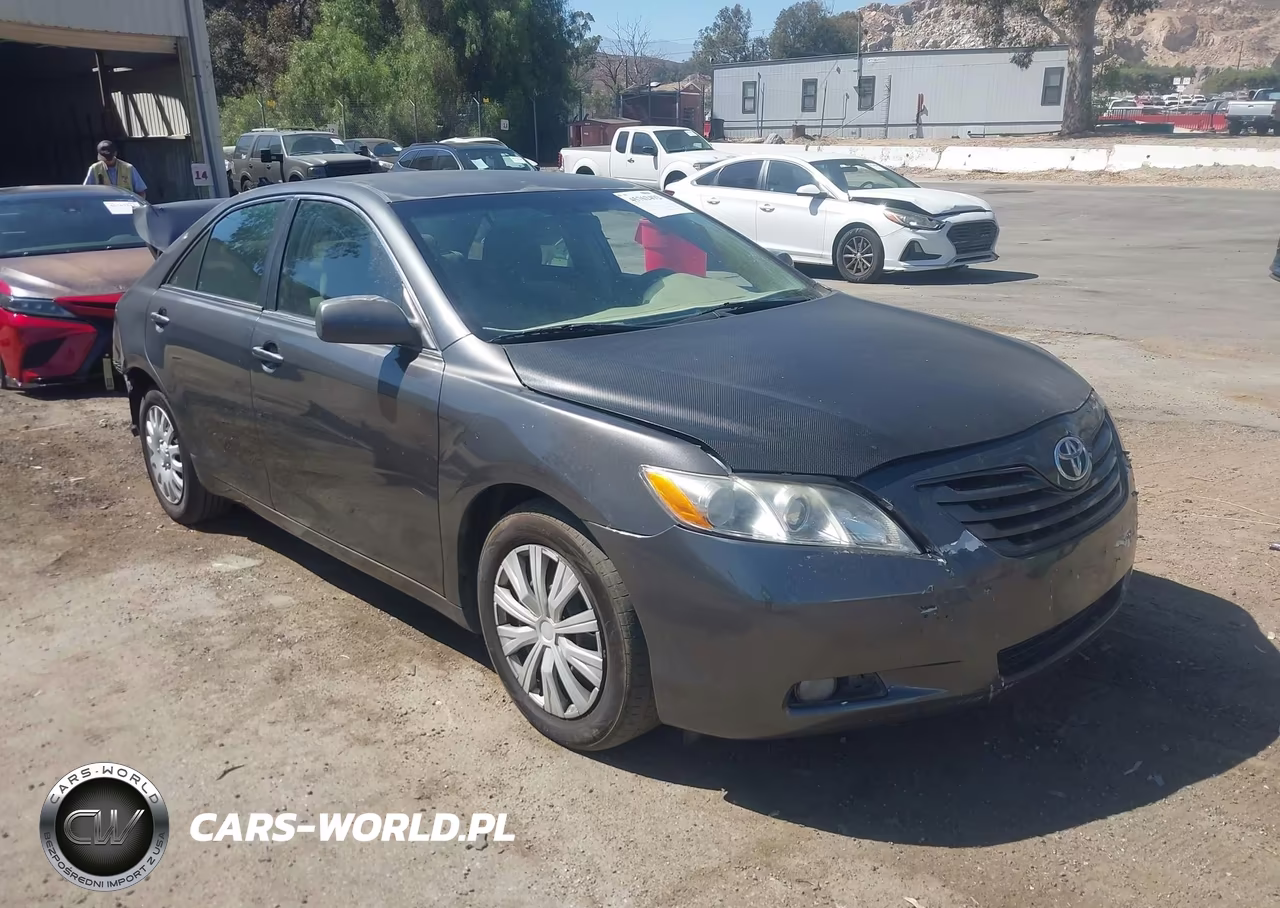2007 Toyota Camry Le – zdjęcie 1 z 13