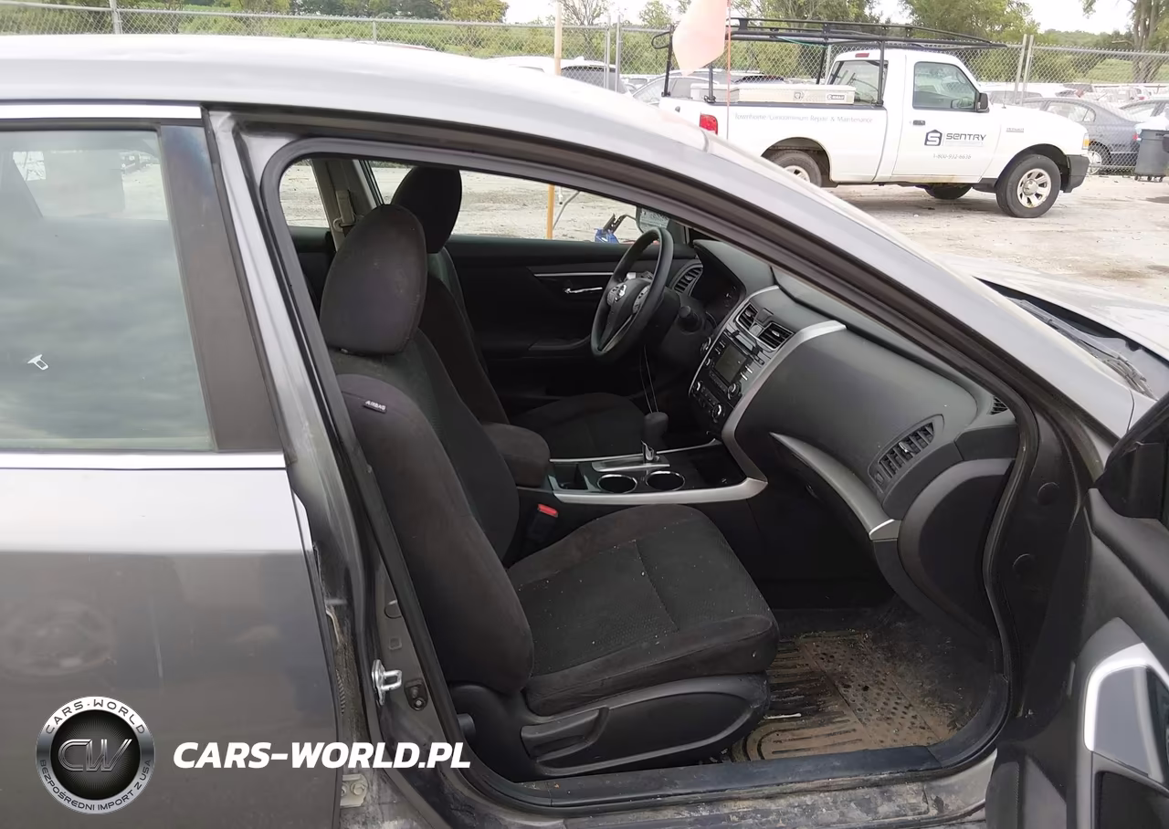 2014 Nissan Altima 2.5 S VIN:1N4AL3AP0EC177636 - 5