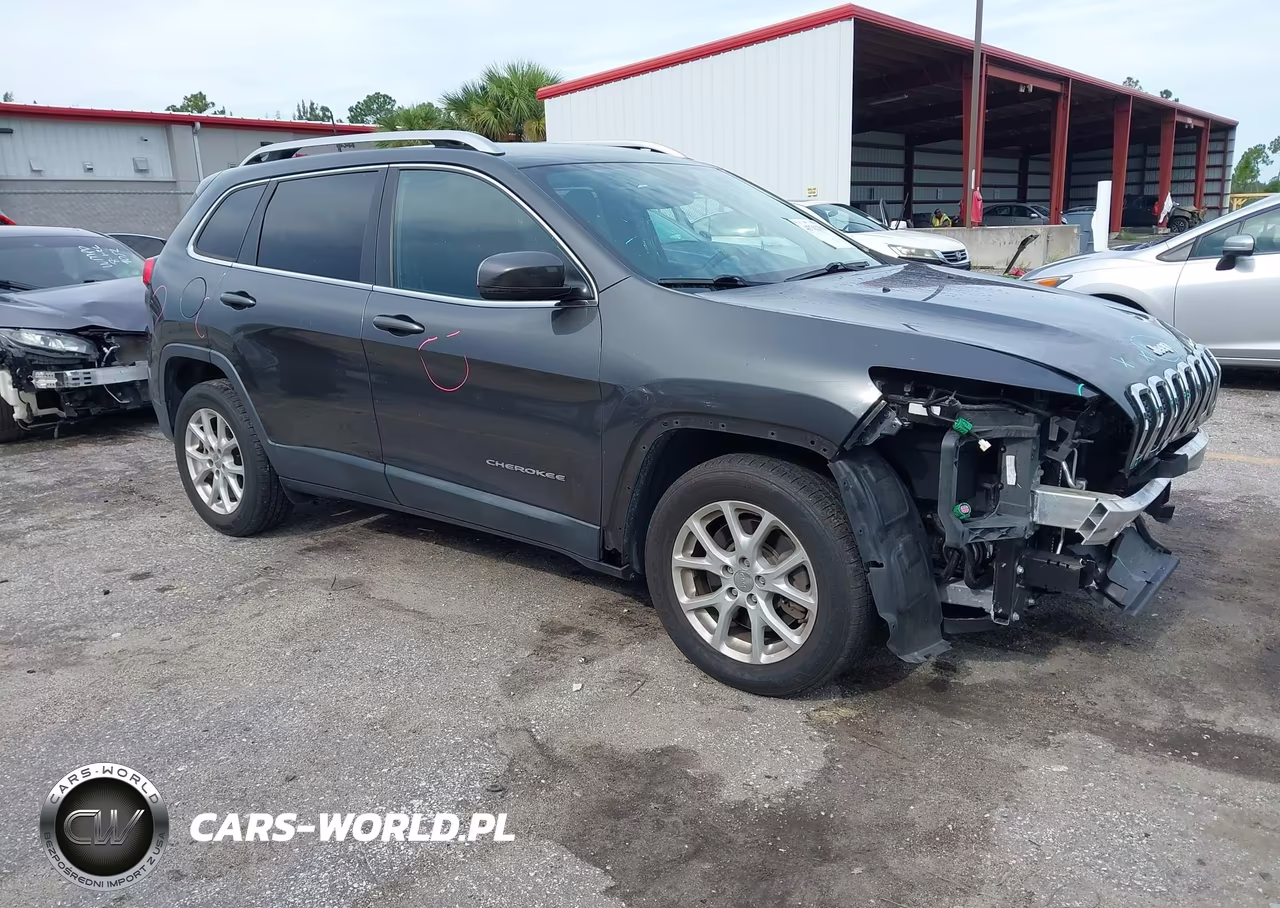 2017 Jeep Cherokee Latitude – zdjęcie 1 z 17