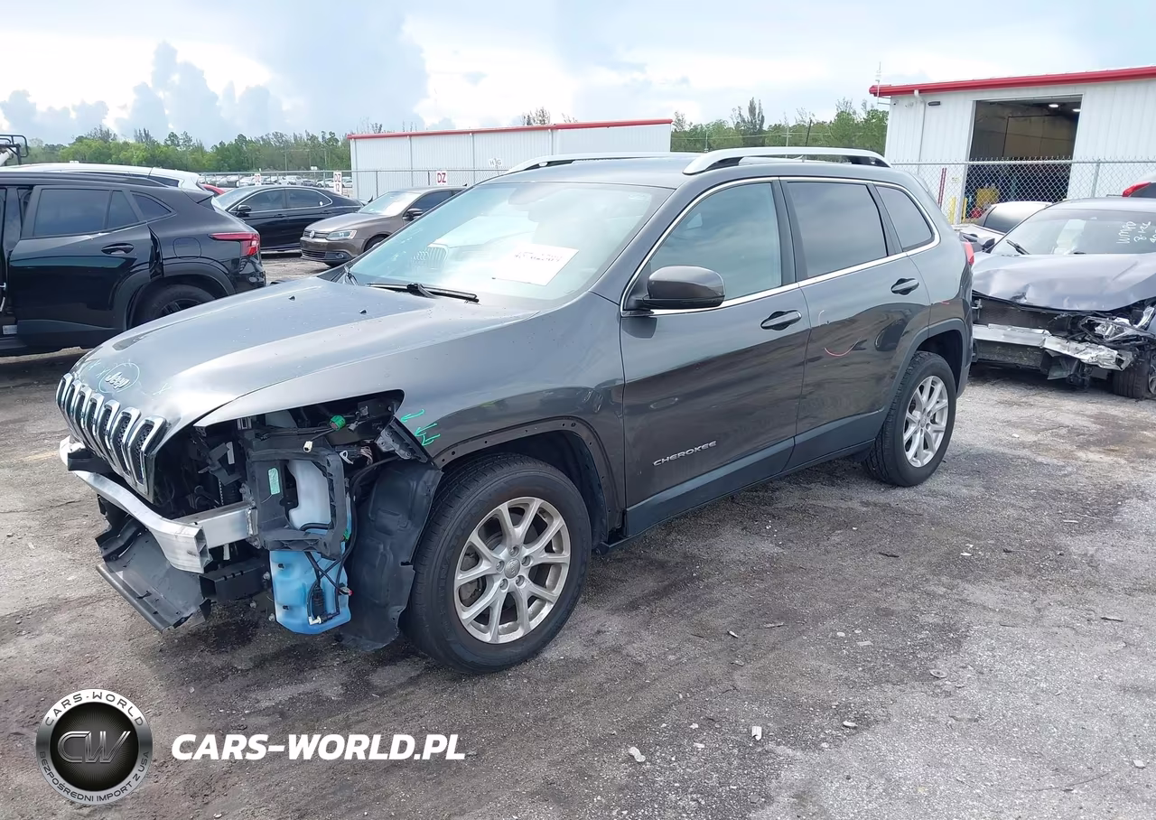 2017 Jeep Cherokee Latitude VIN:1C4PJLCB4HW541667 - 2