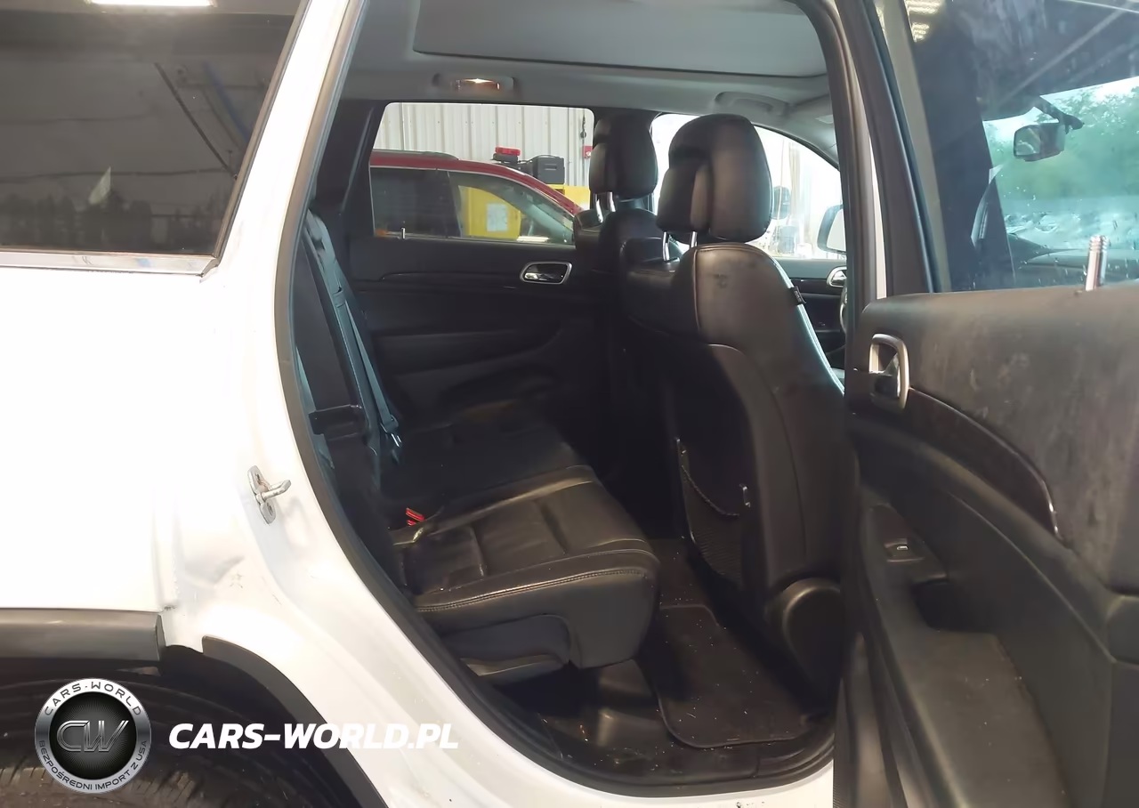 2013 Jeep Grand Cherokee Laredo Altitude VIN:1C4RJFAG0DC599800 - 8
