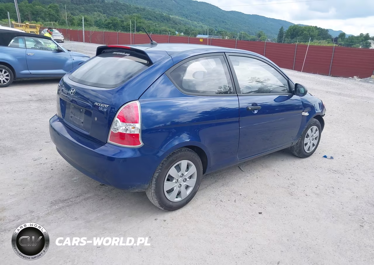 2010 Hyundai Accent Blue VIN:KMHCM3AC3AU165414 - 4