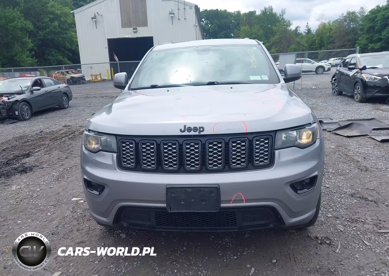 2020 Jeep Grand Cherokee Altitude 4X4 VIN:1C4RJFAG0LC255298 - 12