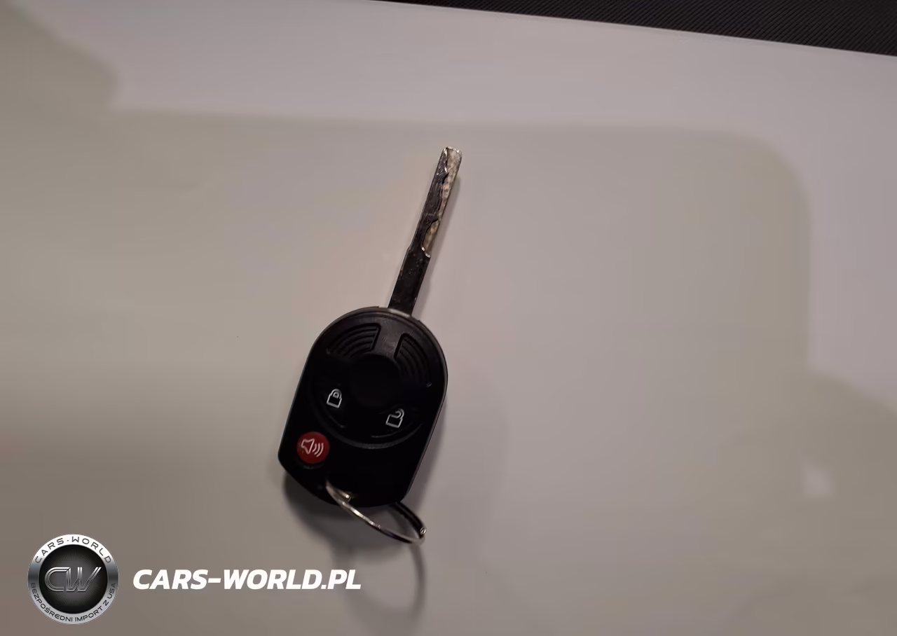 2018 Ford Escape S VIN:1FMCU0F72JUD08377 - 11