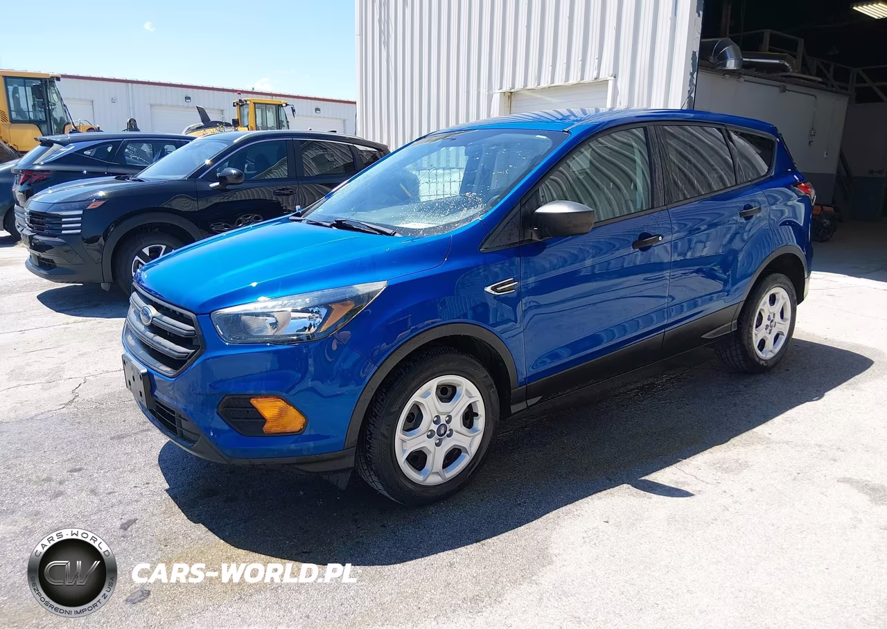 2018 Ford Escape S VIN:1FMCU0F72JUD08377 - 2