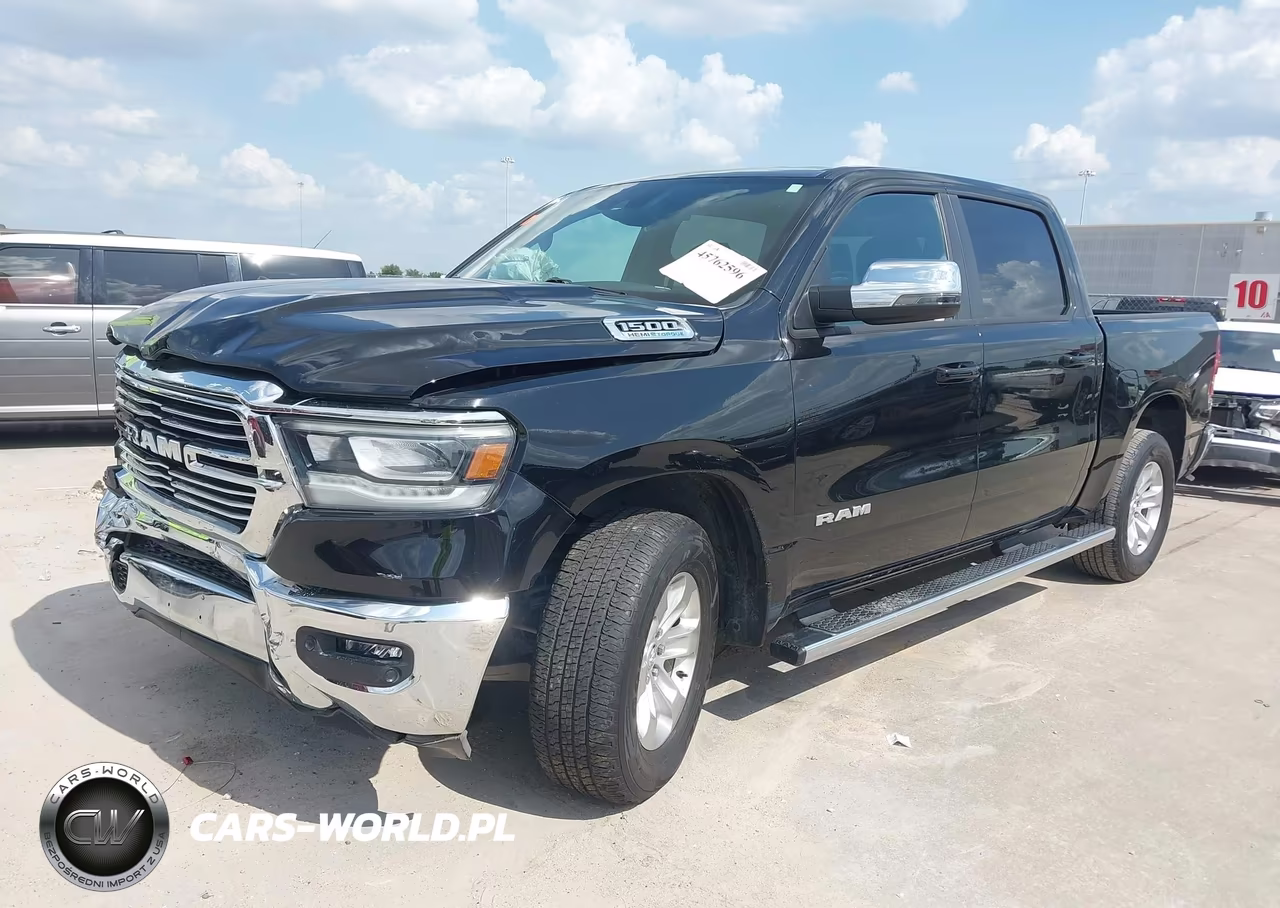 2024 Ram 1500 Laramie 4X4 5'7 Box VIN:1C6SRFJT7RN110738 - 2