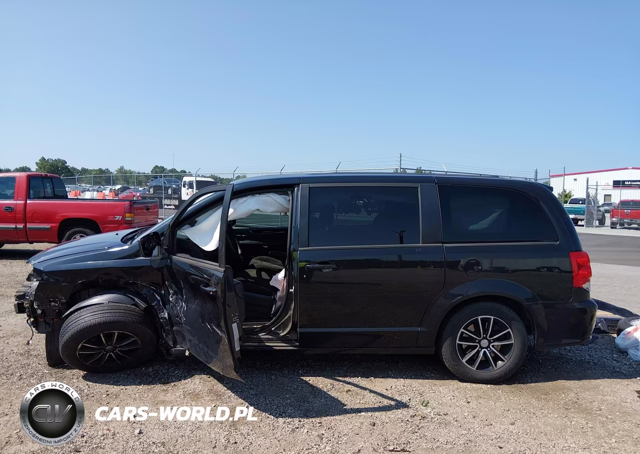 2018 Dodge Grand Caravan Se Plus VIN:2C4RDGBG8JR169916 - 15