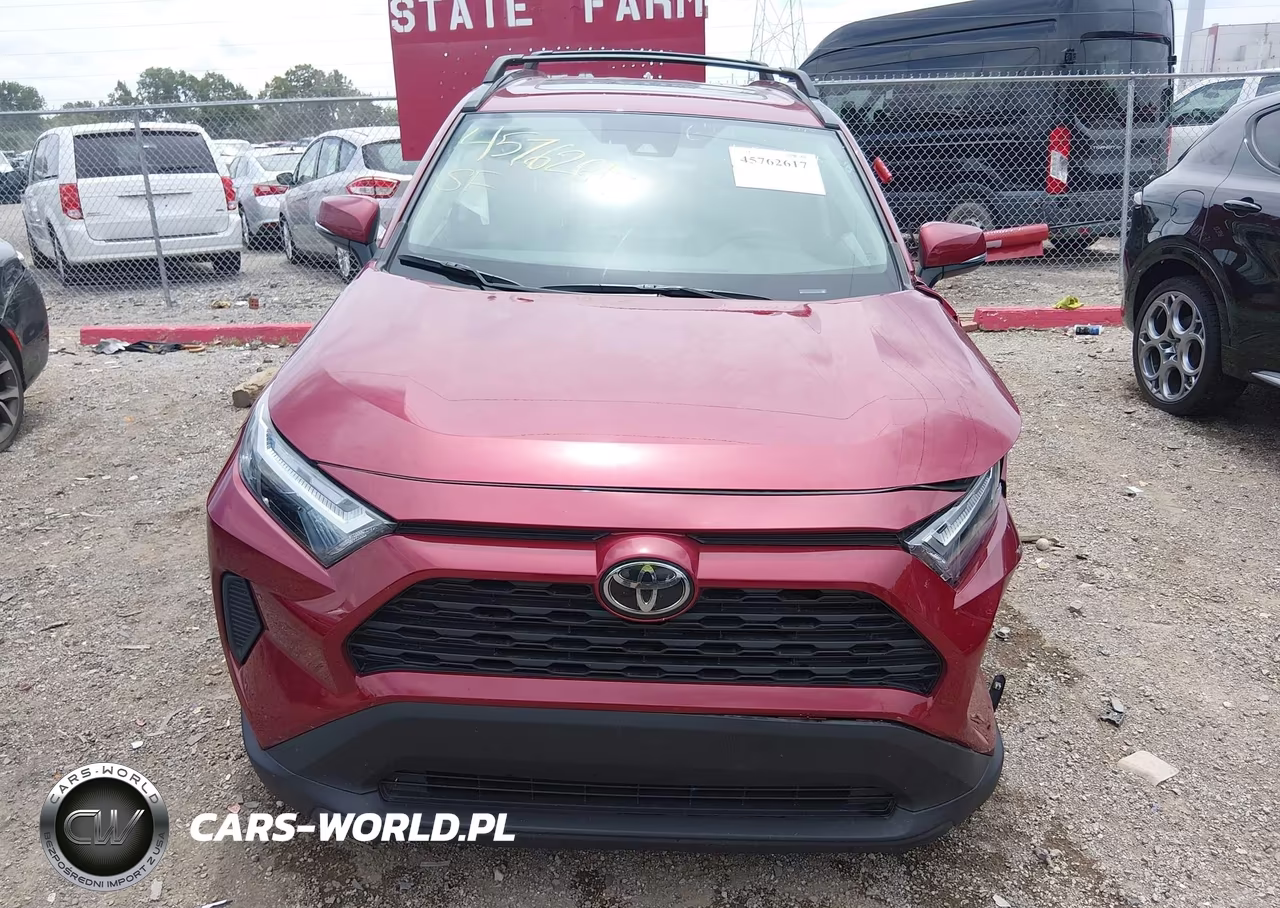 2025 Toyota Rav4 Hybrid Xle VIN:4T3RWRFV1SU180536 - 12