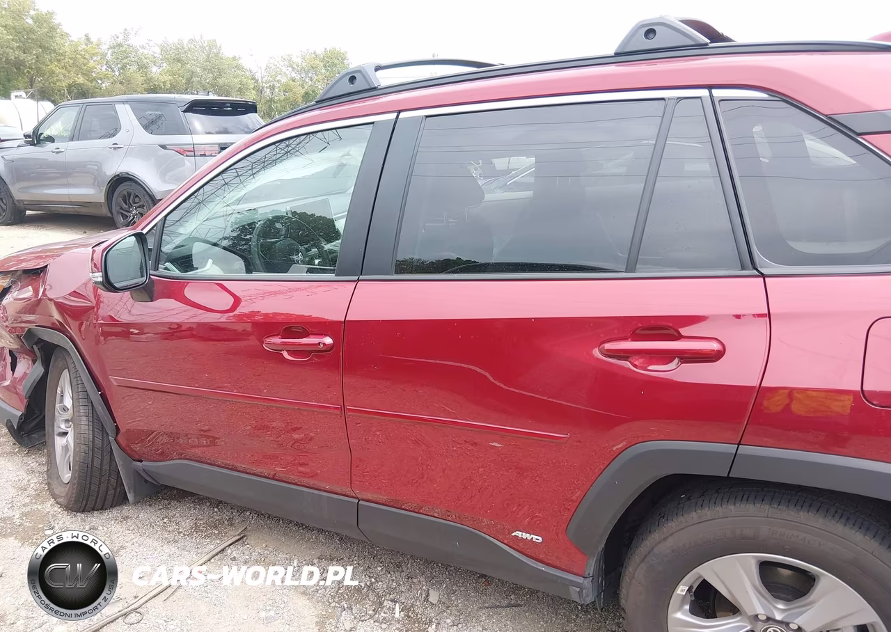 2025 Toyota Rav4 Hybrid Xle VIN:4T3RWRFV1SU180536 - 14
