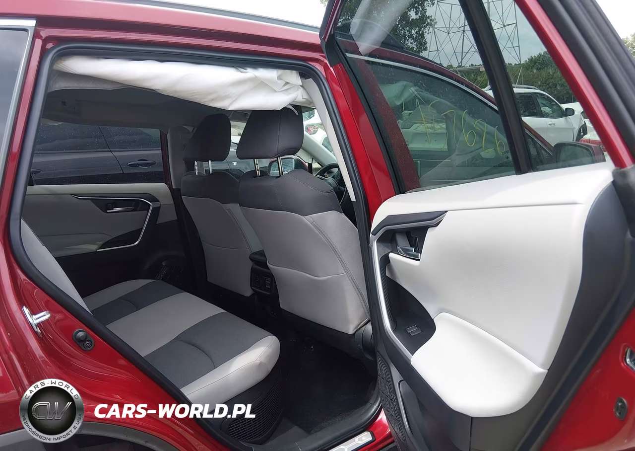 2025 Toyota Rav4 Hybrid Xle VIN:4T3RWRFV1SU180536 - 8