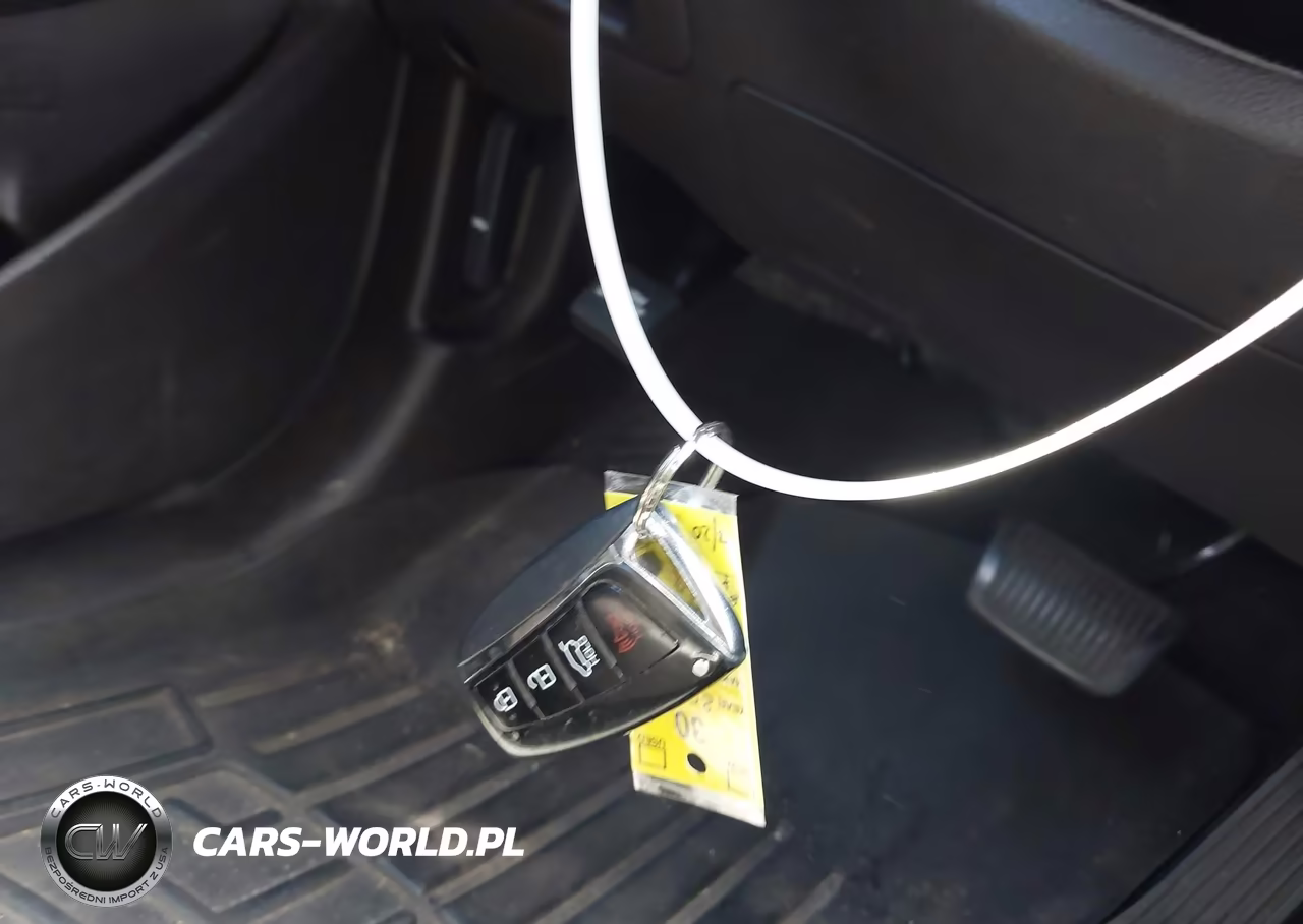 2016 Hyundai Santa Fe Sport 2.4L VIN:5XYZUDLB2GG306346 - 11