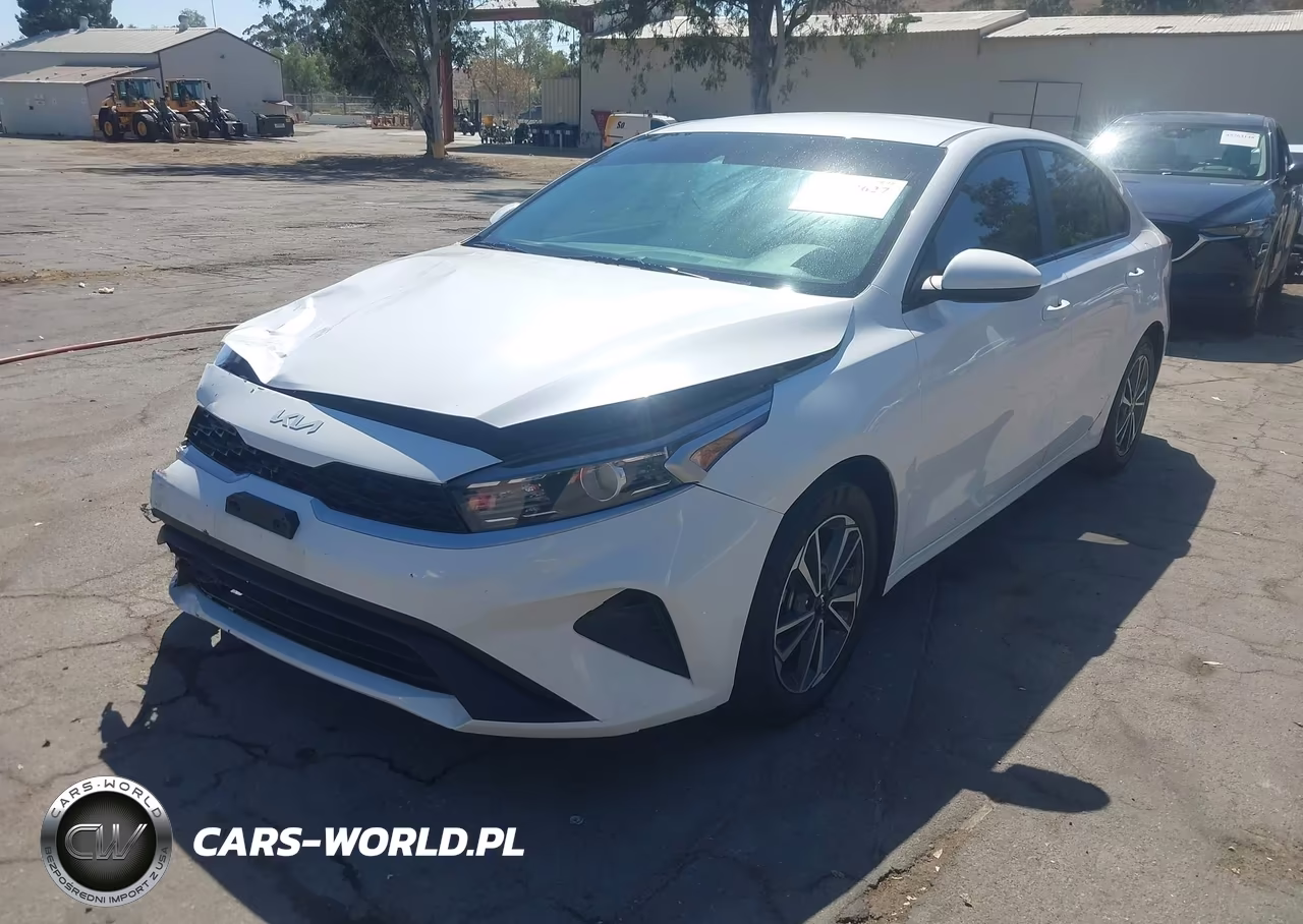 2023 Kia Forte Lxs VIN:3KPF24AD7PE653696 - 2