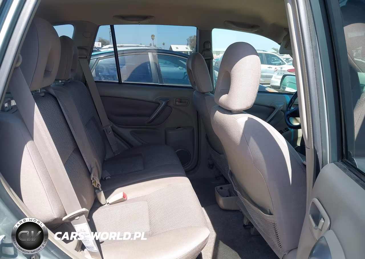 2004 Toyota Rav4 VIN:JTEGD20V940003913 - 8