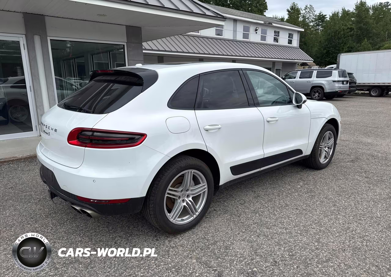 2015 Porsche Macan S VIN:WP1AB2A55FLB66671 - 4