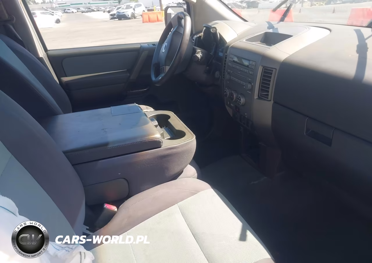 2005 Nissan Titan Xe VIN:1N6AA07A45N562698 - 5