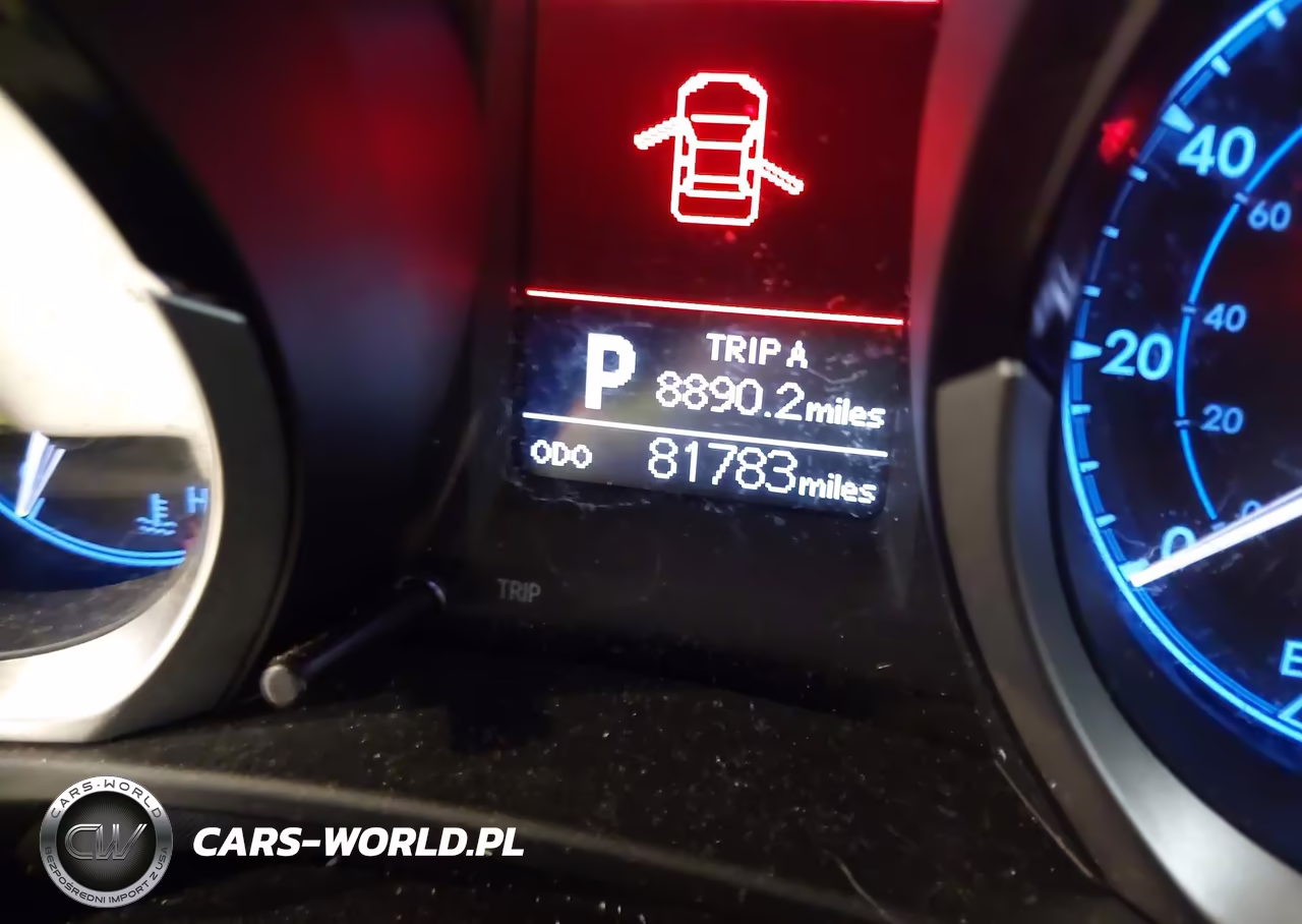 2015 Toyota Corolla S Plus VIN:5YFBURHE7FP225404 - 16