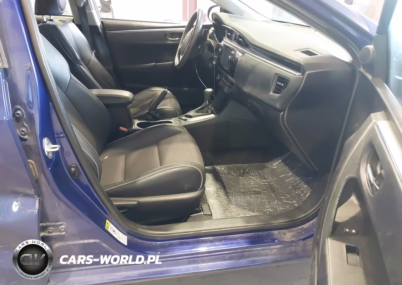 2015 Toyota Corolla S Plus VIN:5YFBURHE7FP225404 - 5