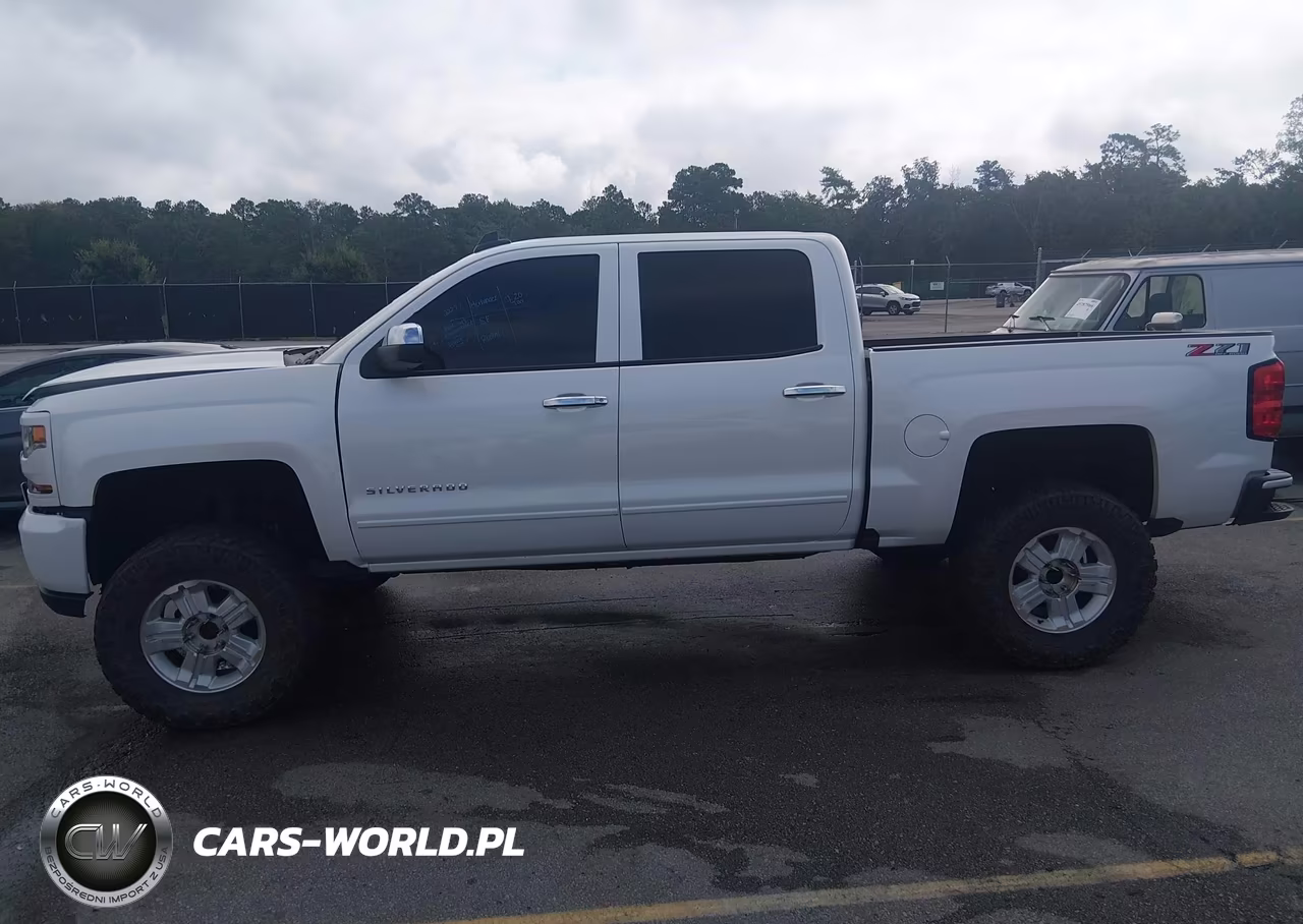 2018 Chevrolet Silverado 1500 2Lt VIN:3GCUKREC7JG472325 - 14