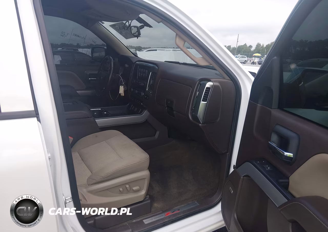 2018 Chevrolet Silverado 1500 2Lt VIN:3GCUKREC7JG472325 - 5