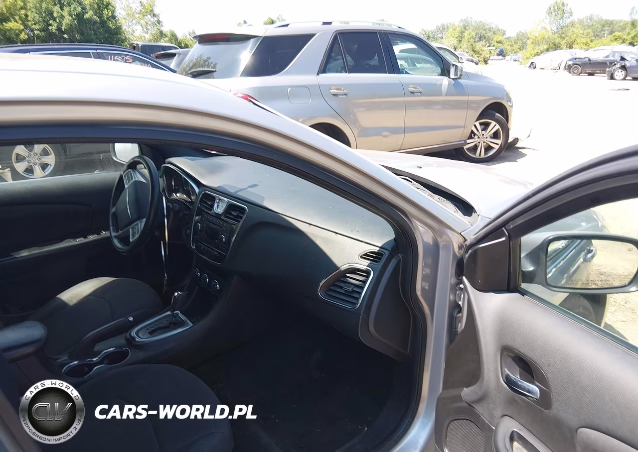 2013 Chrysler 200 Touring VIN:1C3CCBBB5DN762509 - 5