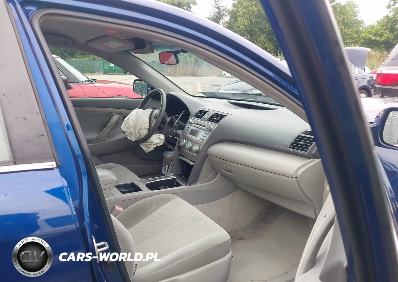 2009 Toyota Camry Le VIN:4T1BE46K59U405024 - 5
