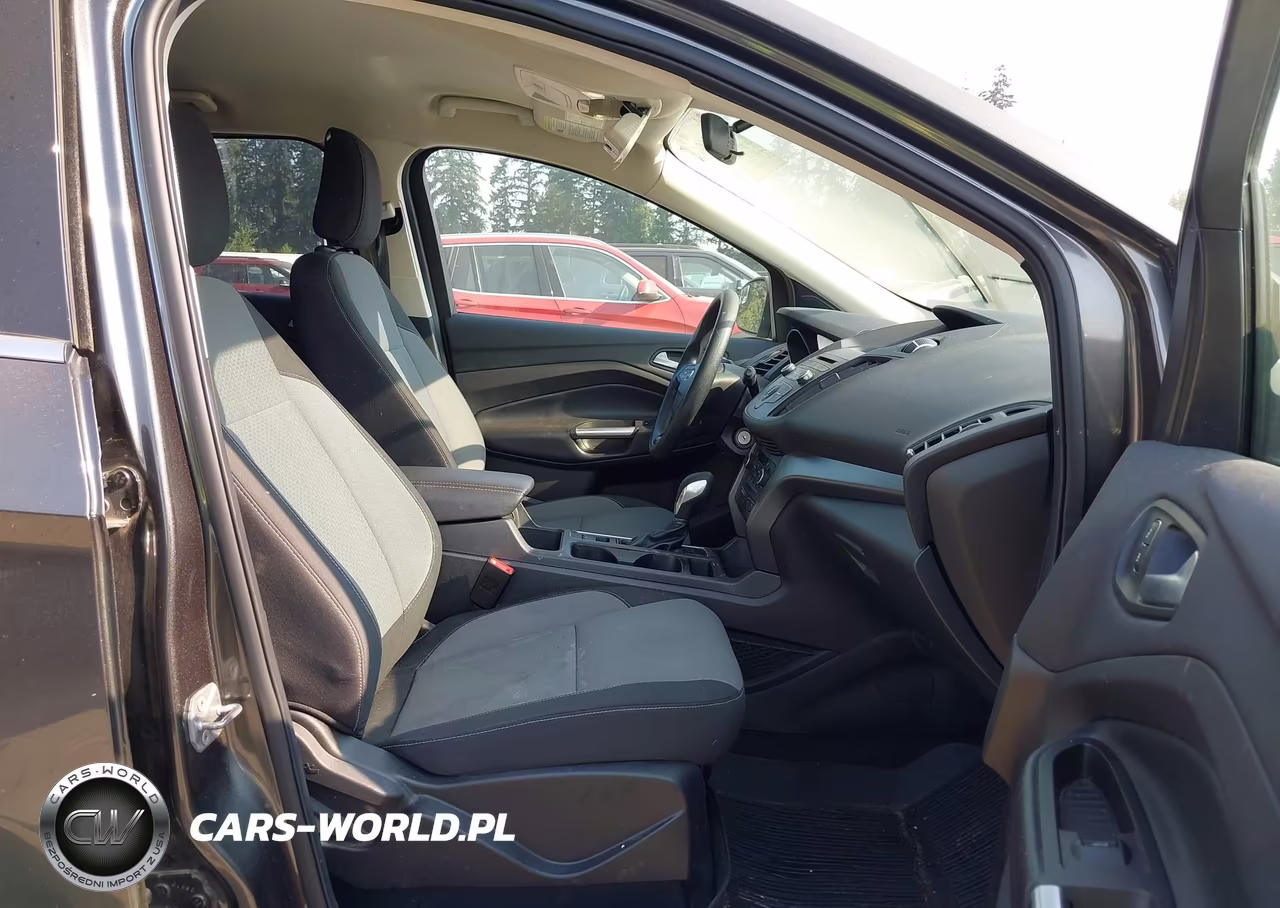 2018 Ford Escape Se VIN:1FMCU9GD3JUC90867 - 5