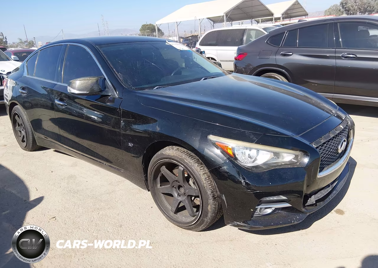 2015 Infiniti Q50 – zdjęcie 1 z 11