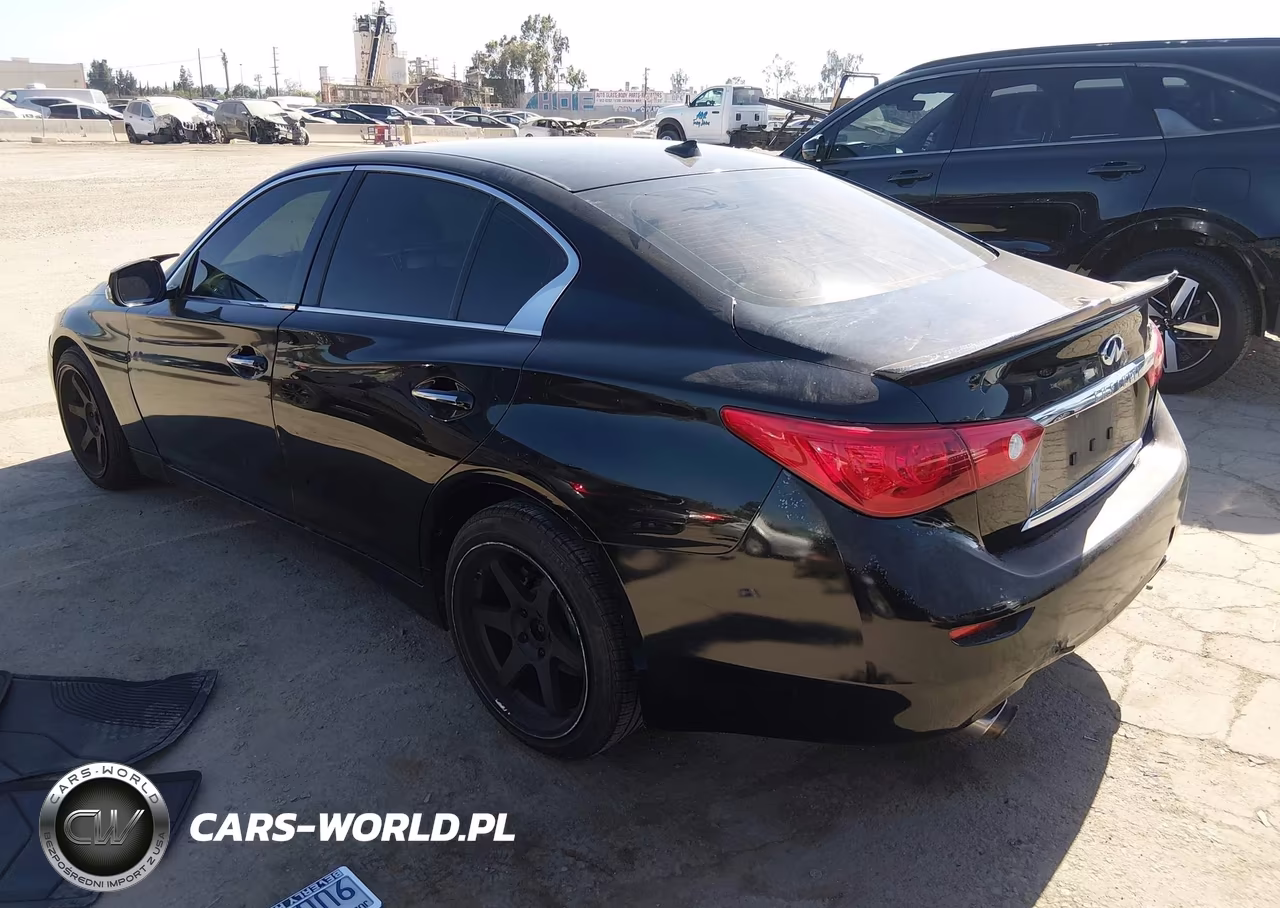 2015 Infiniti Q50 VIN:JN1BV7AP4FM351576 - 3