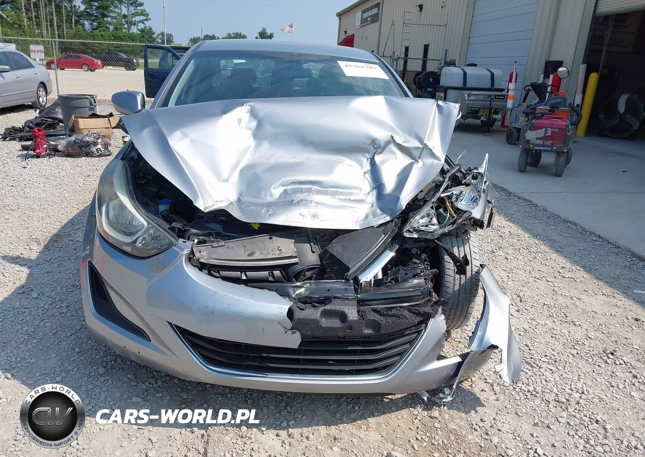 2016 Hyundai Elantra Se VIN:5NPDH4AE9GH664144 - 6